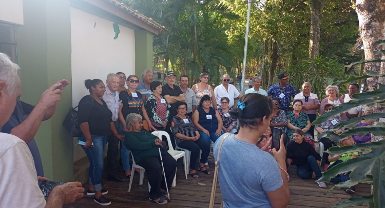 TERCEIRA IDADE VISITA ILHA DE SÃO PEDRO EM SÃO JOSÉ DO RIO PARDO.