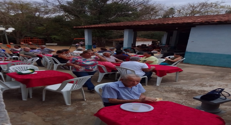 TERCEIRA IDADE TEM ENCONTRO NO PARQUE ECOLÓGICO MANOEL ARAÚJO NETO (CACHOEIRA)