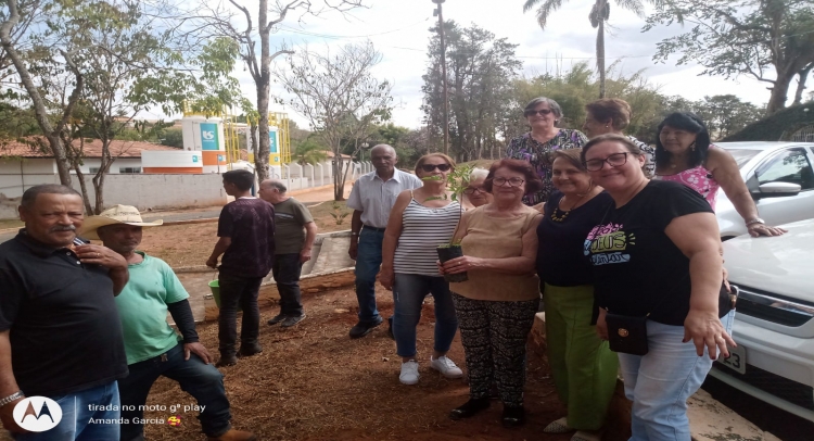 TERCEIRA IDADE TEM ENCONTRO NO PARQUE ECOLÓGICO MANOEL ARAÚJO NETO (CACHOEIRA)