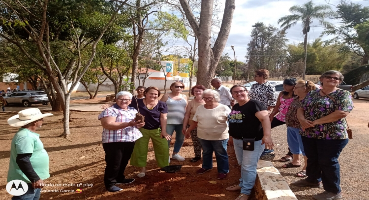 TERCEIRA IDADE TEM ENCONTRO NO PARQUE ECOLÓGICO MANOEL ARAÚJO NETO (CACHOEIRA)