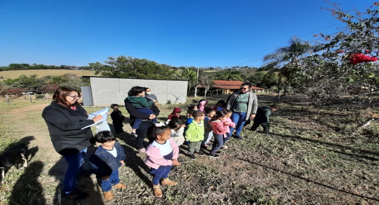 PROGRAMA “A UNIÃO FAZ A VIDA” LEVA ALUNOS DA ESCOLA MARIA LÚCIA TRIPOLONI PARA CONHECER SÍTIO.