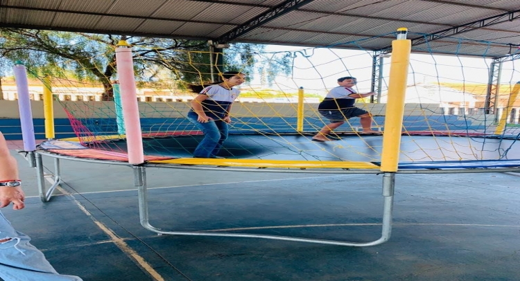 SEMANA DA CRIANÇA MOBILIZA TODAS AS ESCOLAS MUNICIPAIS DE TAPIRATIBA