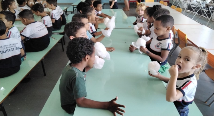 SEMANA DA CRIANÇA MOBILIZA TODAS AS ESCOLAS MUNICIPAIS DE TAPIRATIBA