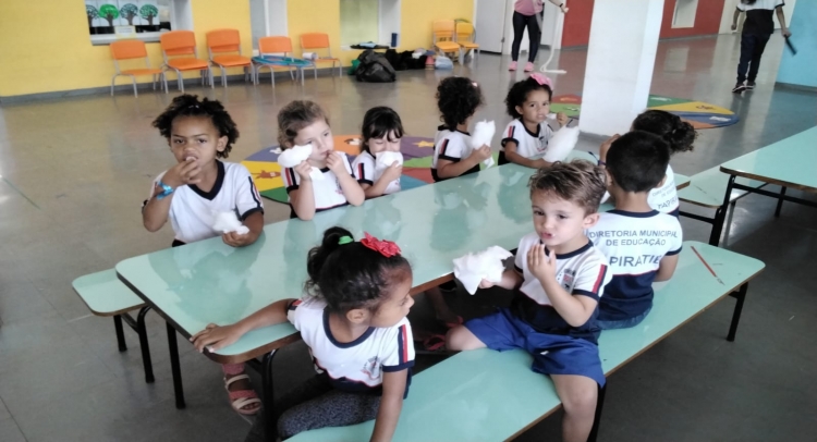 SEMANA DA CRIANÇA MOBILIZA TODAS AS ESCOLAS MUNICIPAIS DE TAPIRATIBA