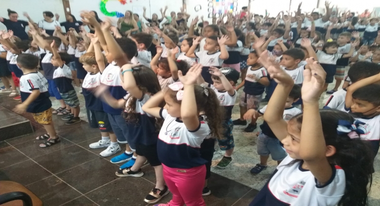 SEMANA DA CRIANÇA MOBILIZA TODAS AS ESCOLAS MUNICIPAIS DE TAPIRATIBA