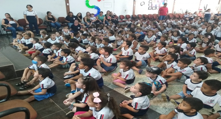 SEMANA DA CRIANÇA MOBILIZA TODAS AS ESCOLAS MUNICIPAIS DE TAPIRATIBA