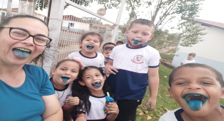 SEMANA DA CRIANÇA MOBILIZA TODAS AS ESCOLAS MUNICIPAIS DE TAPIRATIBA