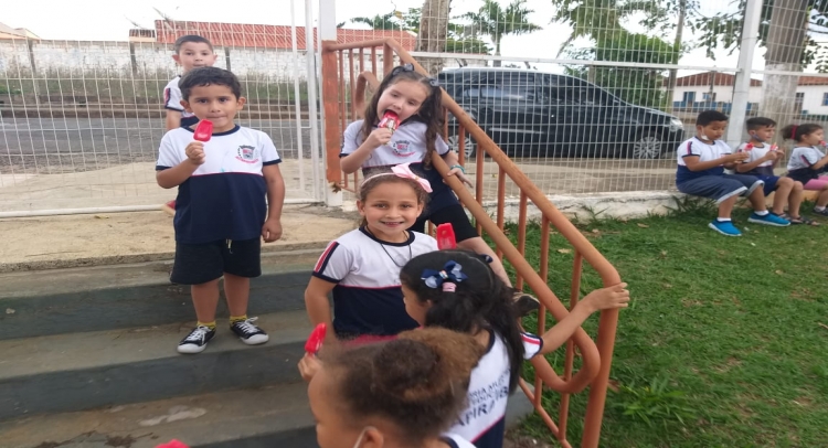 SEMANA DA CRIANÇA MOBILIZA TODAS AS ESCOLAS MUNICIPAIS DE TAPIRATIBA