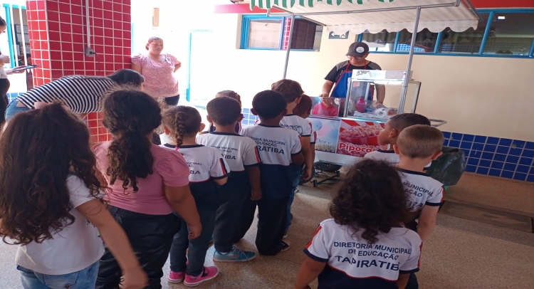 SEMANA DA CRIANÇA MOBILIZA TODAS AS ESCOLAS MUNICIPAIS DE TAPIRATIBA