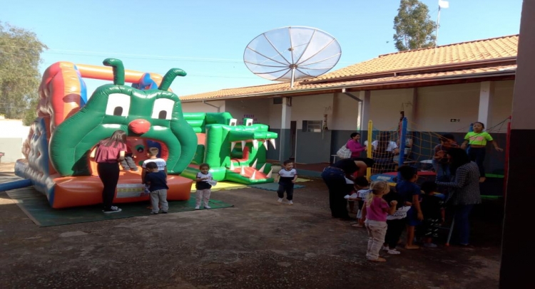 SEMANA DA CRIANÇA MOBILIZA TODAS AS ESCOLAS MUNICIPAIS DE TAPIRATIBA