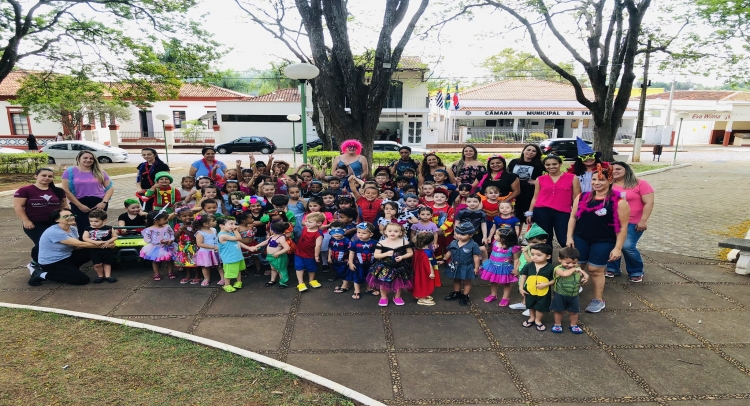 SEMANA DA CRIANÇA MOBILIZA TODAS AS ESCOLAS MUNICIPAIS DE TAPIRATIBA