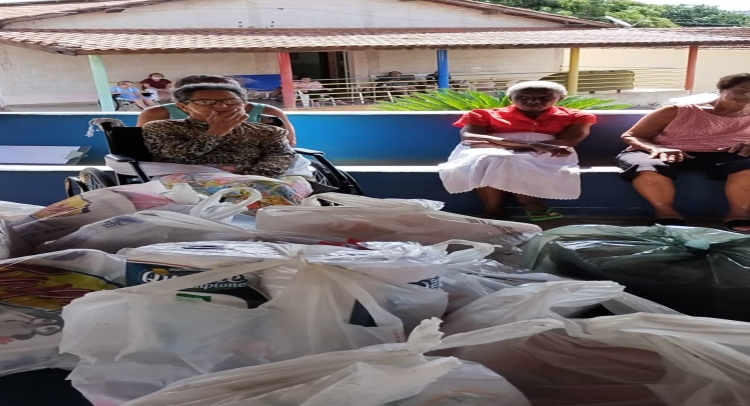 ESCOLA MUNICIPAL DE TAPIRATIBA REALIZA PROJETO NO LAR ASSISTENCIAL OSÓRIO MACIEL DE FARIA (ASILO).